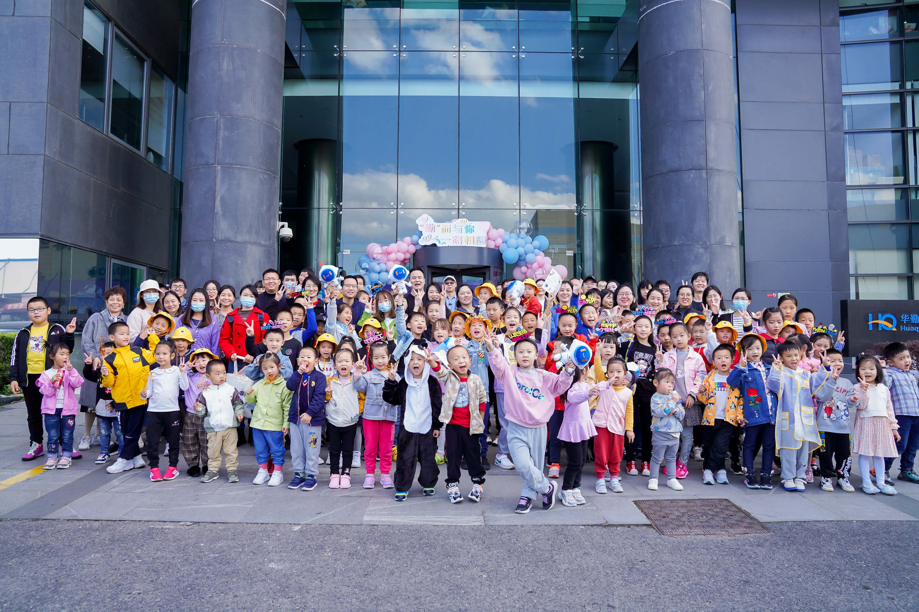 ΰ�¹���(victor1946)�ٷ���վ-Officials Website